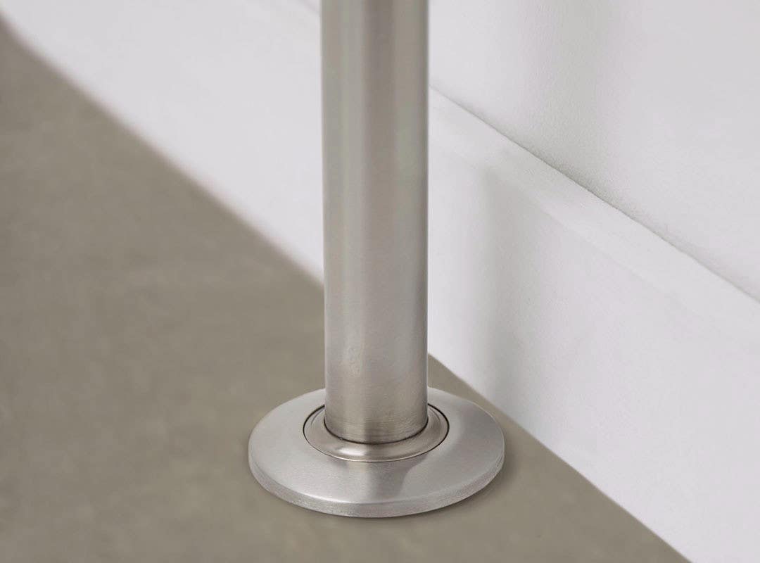 Seachrome GSFS Signature Series Floor To Floor Straddle Bar