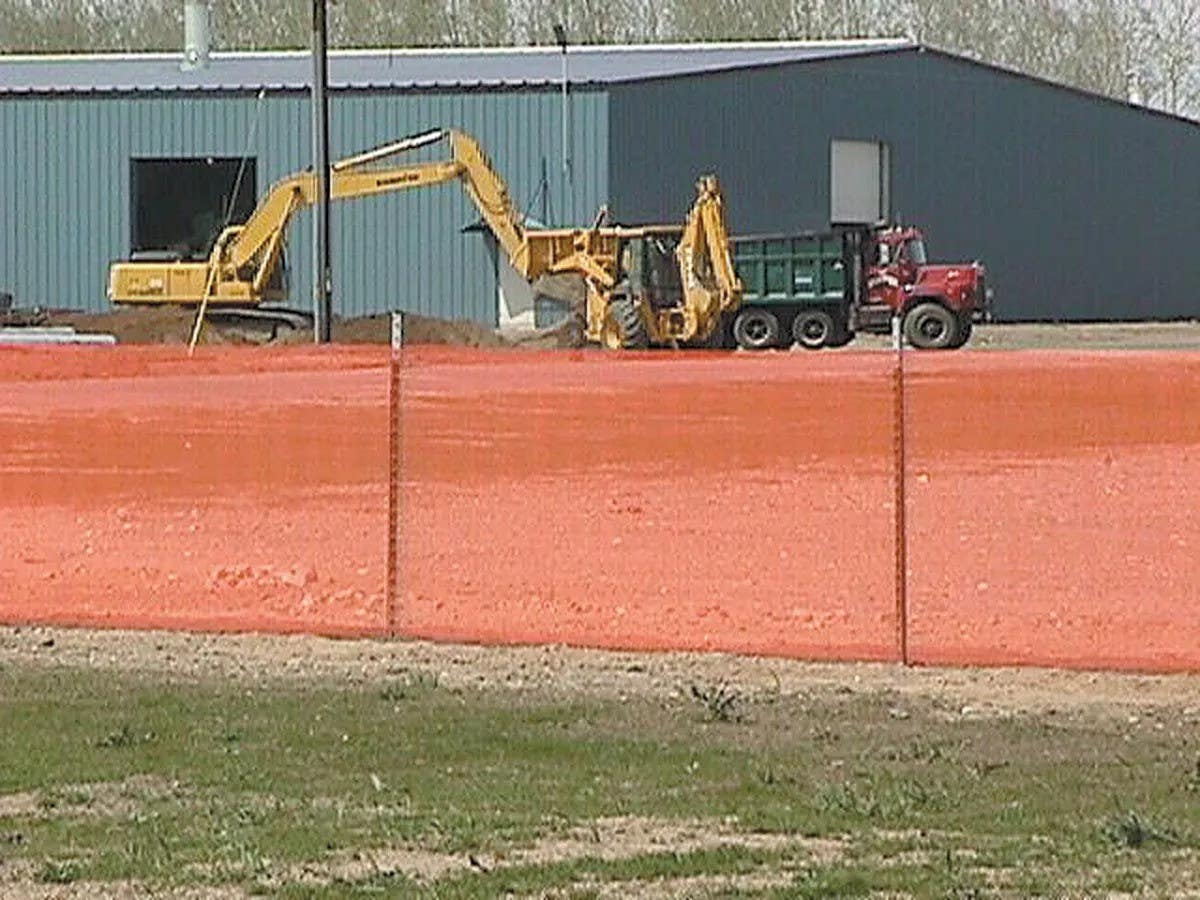 AccuformNMC FBG602 Barrier And Barricades, Pocket-Net Barrier Fence Roll, 4' x 150'