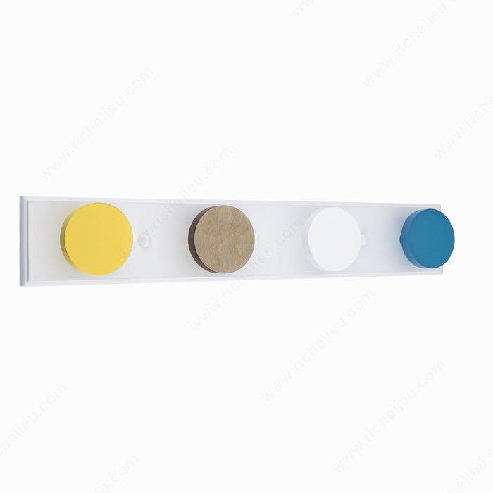 Richelieu RH80222103888 Hooks on Round Panel for Children