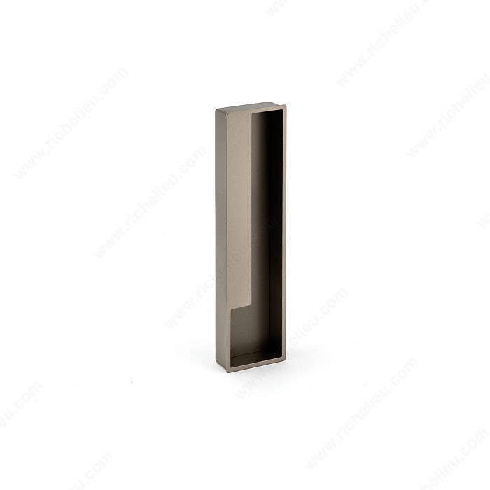Richelieu MN1031Z250E228 Contemporary Metal Recessed Pull