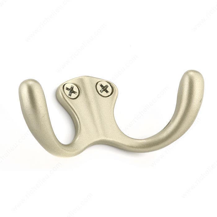 Richelieu BP769 3 in Double Utility Hook