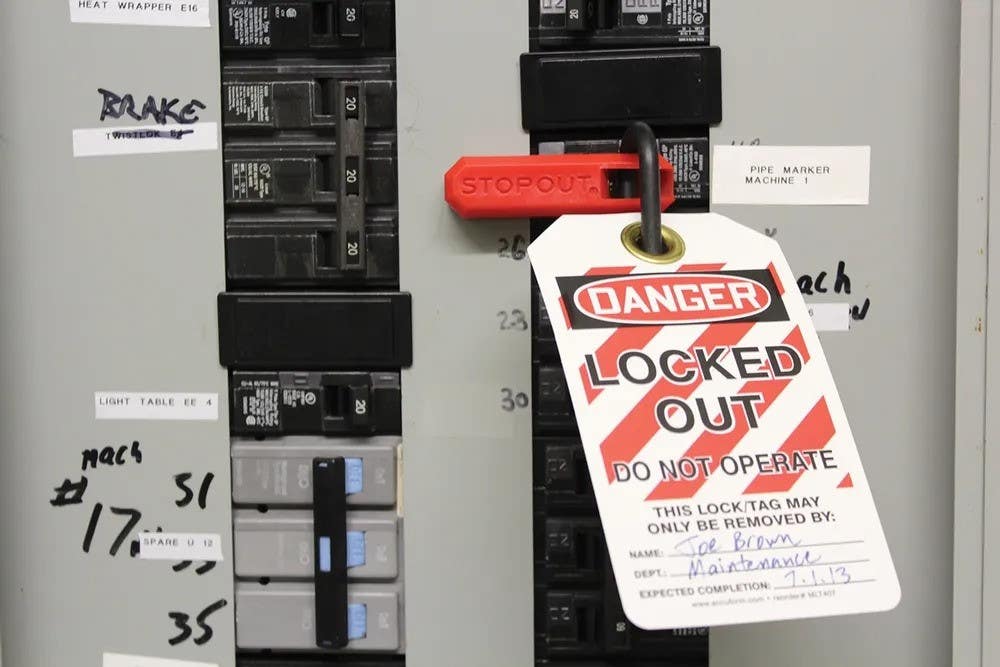 AccuformNMC KDD170 Stopout Low-Profile Circuit Breaker Lockout