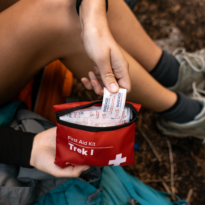 Coghlan's 9801 Trek I First Aid Kit