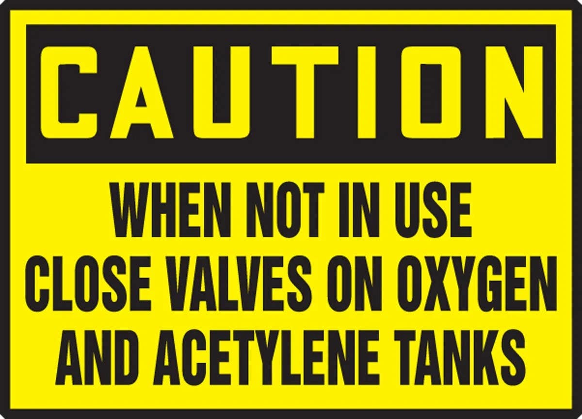 AccuformNMC LCPG601VSP Safety Label, Caution, When Not In Use Close Valves On Oxygen…, Adhesive Vinyl, 3-1/2" H x 5" W, 5/Pk
