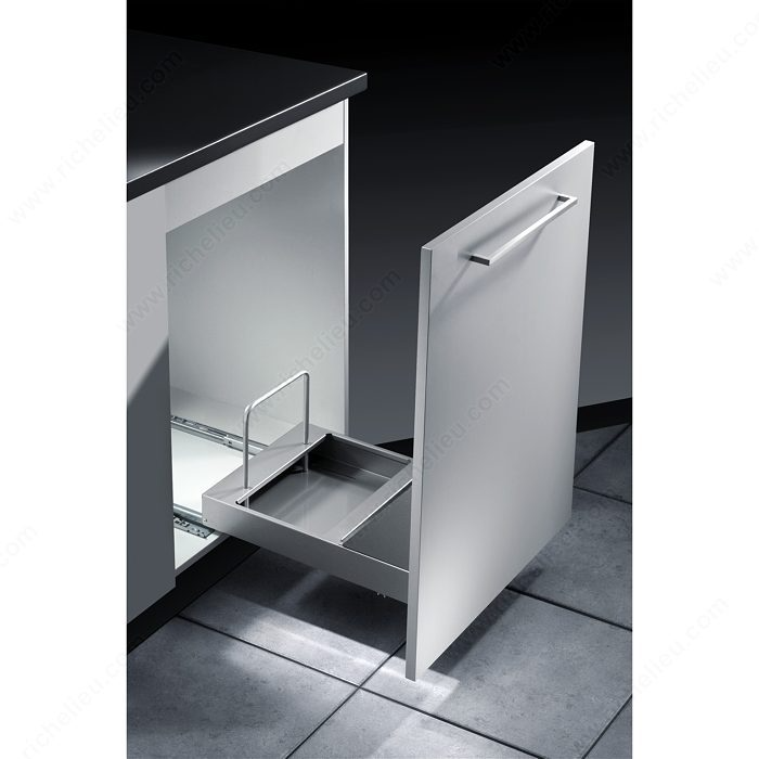 Richelieu 461640100 Bottom-Mounted Recycling Center