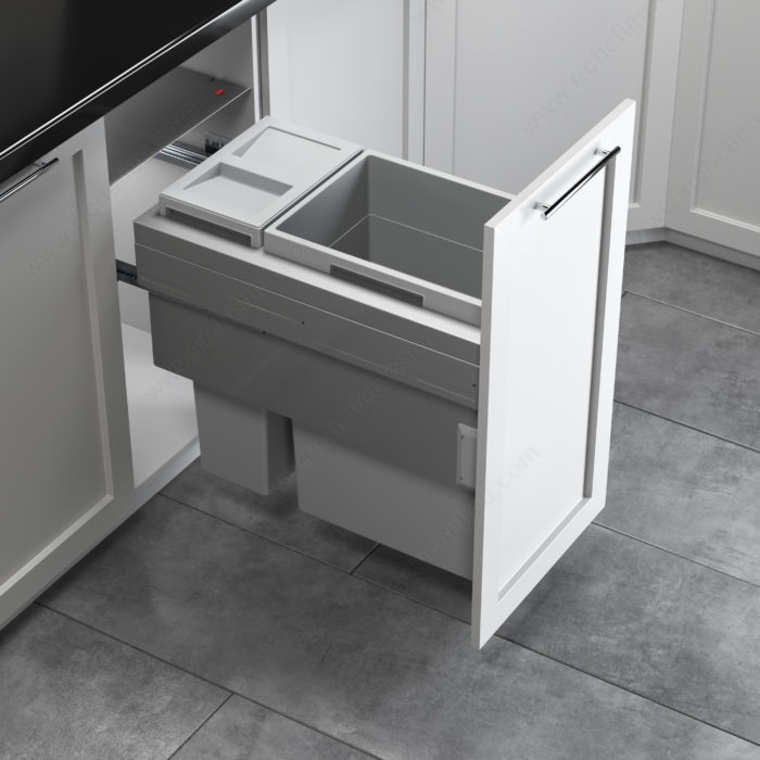 Richelieu 4 US Cargo Synchro Recycling Center