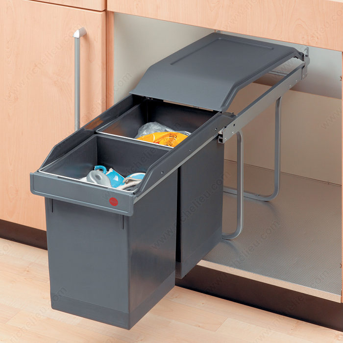 Richelieu 3650100 Plastic Sliding Wastebin, Capacity - 30 Litres