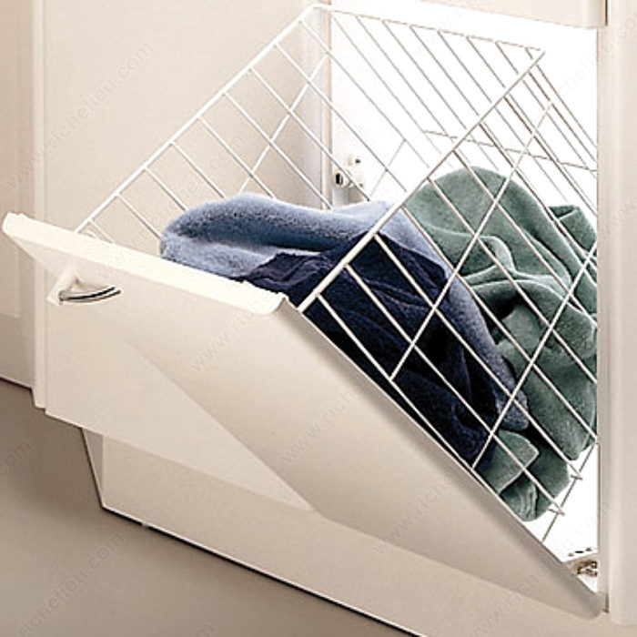 Richelieu Tilt-Out Wire Hamper
