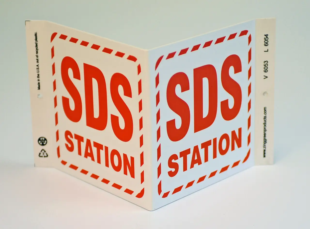 ZING 6053 GHS V Sign, SDS Station, 7Hx12Wx5D, Recycled Plastic
