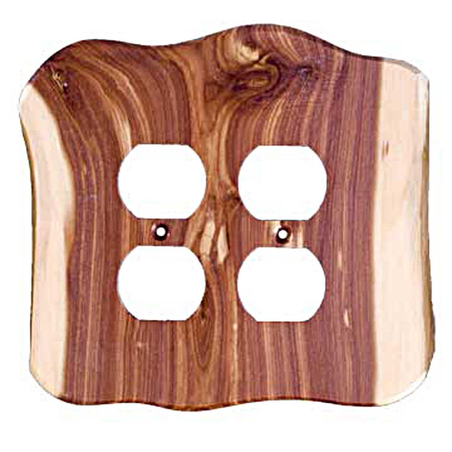 Sierra 6824 Traditional - 3 Duplex Switch Plate